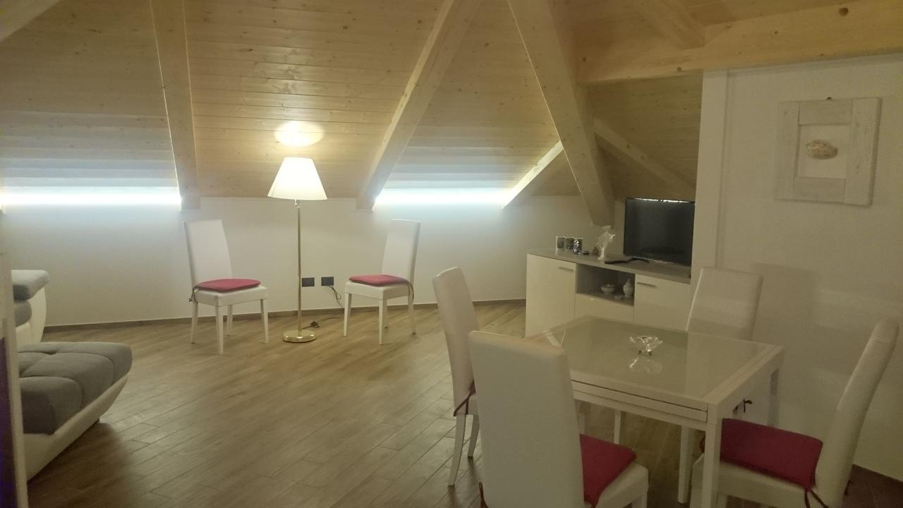 I Monili Apartment Moneglia Bagian luar foto