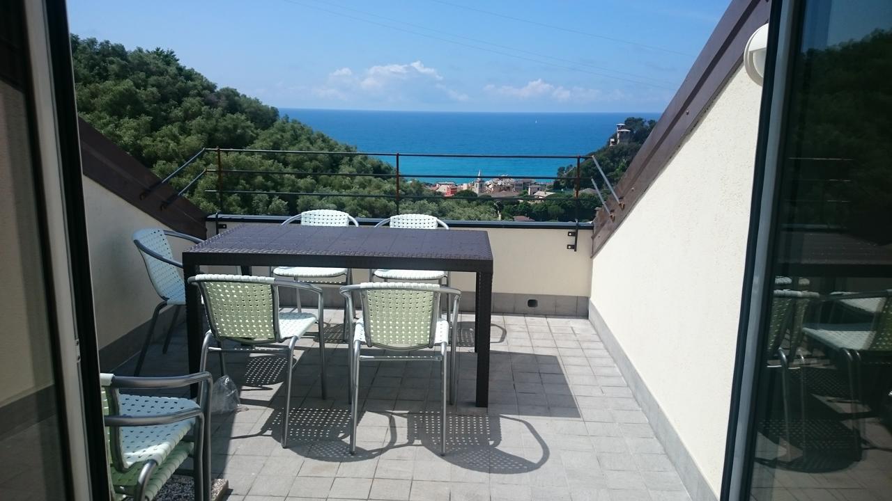 I Monili Apartment Moneglia Bagian luar foto