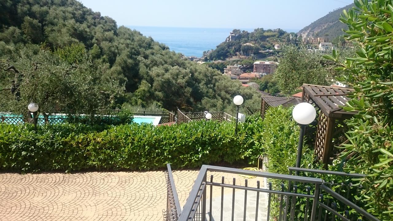 I Monili Apartment Moneglia Bagian luar foto